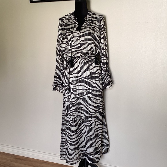 Abalulu Me&MI Zoo Maxi Dress - Picture 3 of 14